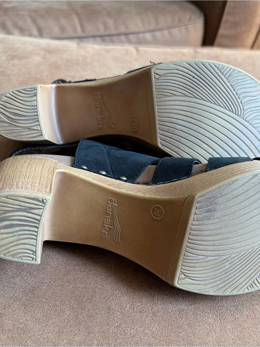 Dansko beautiful black